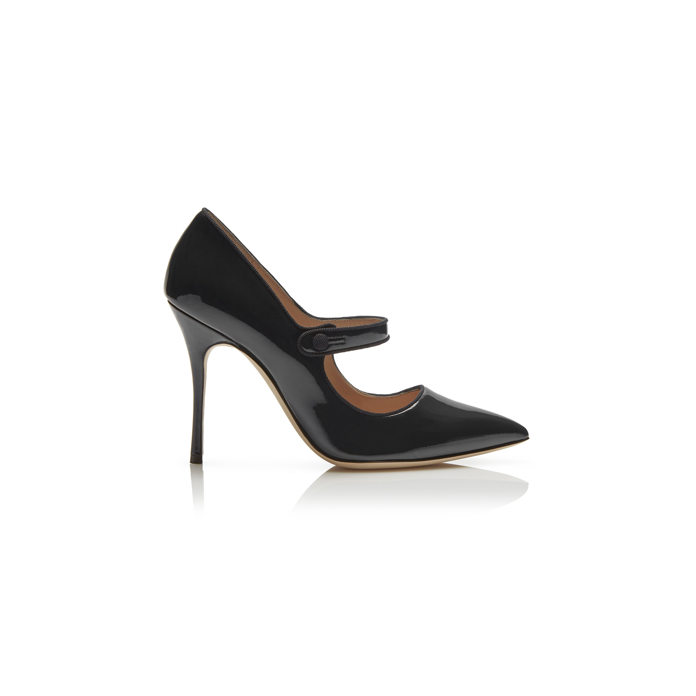 MANOLO BLAHNIK CAMPARINEW BLACK PATENT LEATHER POINTED TOE PUMPS 9XX-0553-0006